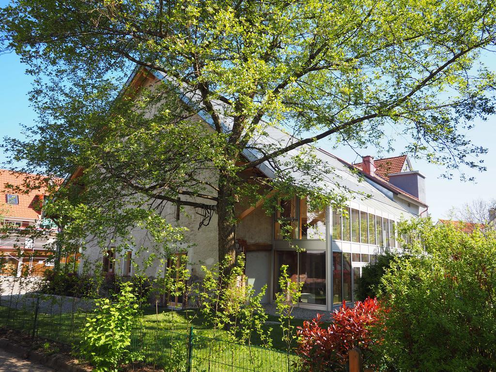 Die Krone - Hotel Garni Kirchzarten Exterior photo